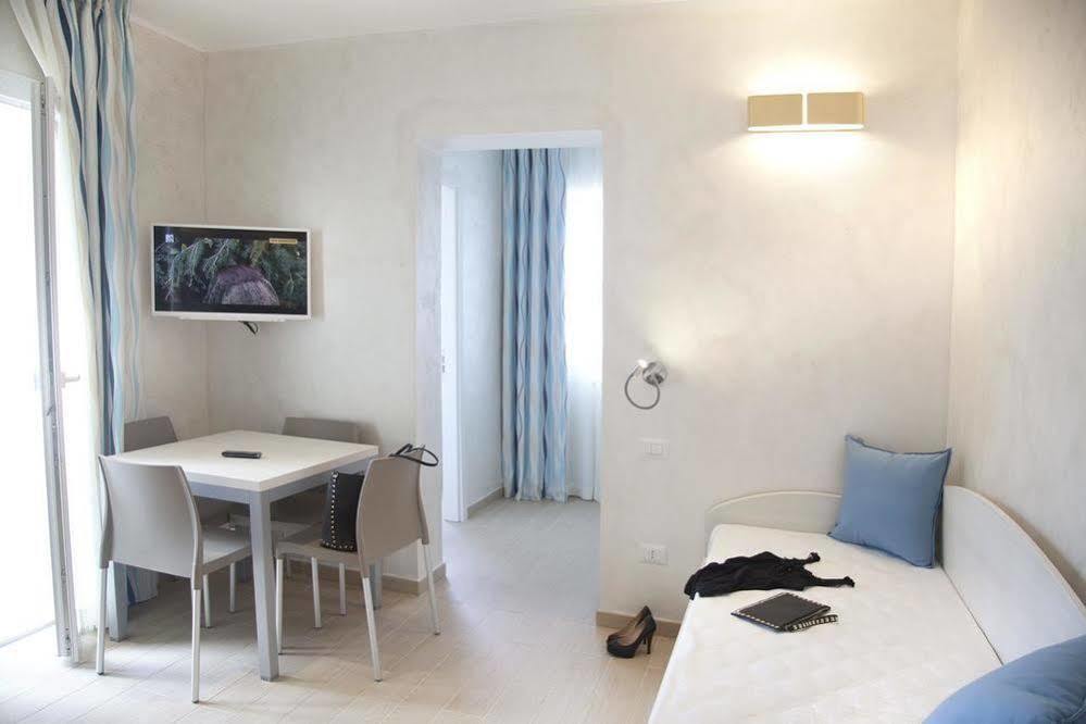 Marina Beach Suite Hotel Rimini Kültér fotó